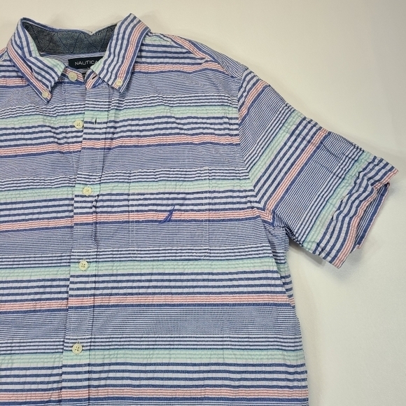 Nautica Short Sleeve Seersucker Button Down Shirt Striped, Size Large - Picture 4 of 15